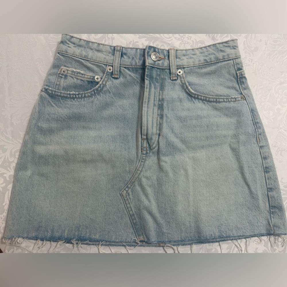 Zara Light Wash Denim Mini Skirt